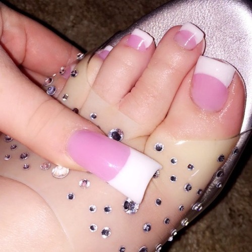 chickshotnails:My baby’s pink & whites are pretty hawt…huh? ...