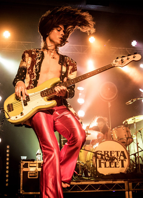 gretavfleet:gretavanfleet: Our third and final show in Detroit...