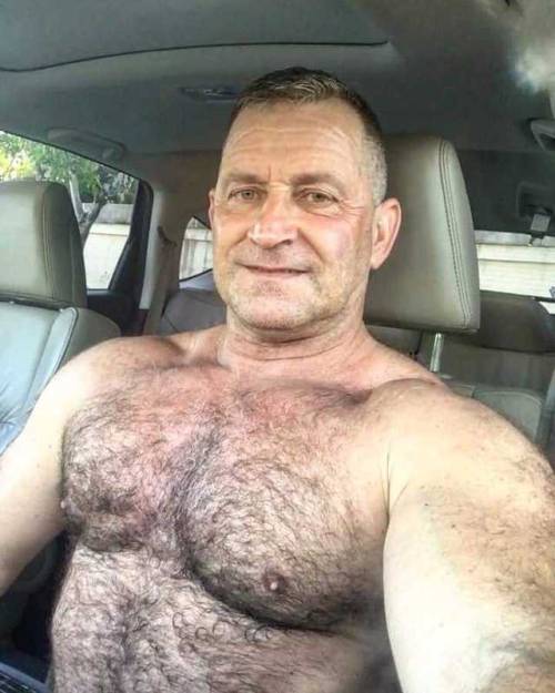 thickdaddylove:Thick Daddy Love Archive