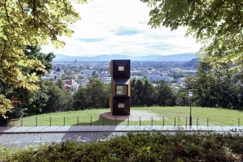 ap-architecturememories:Living Units pop-up library -...