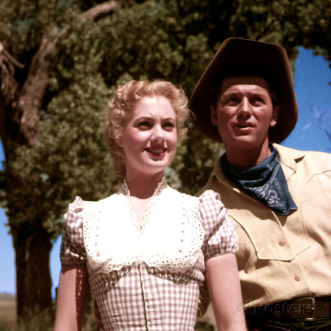 Old Hollywood Films, Shirley Jones and Gordon MacRae in Oklahoma!...