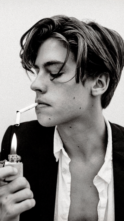 cole sprouse wallpapers | Tumblr