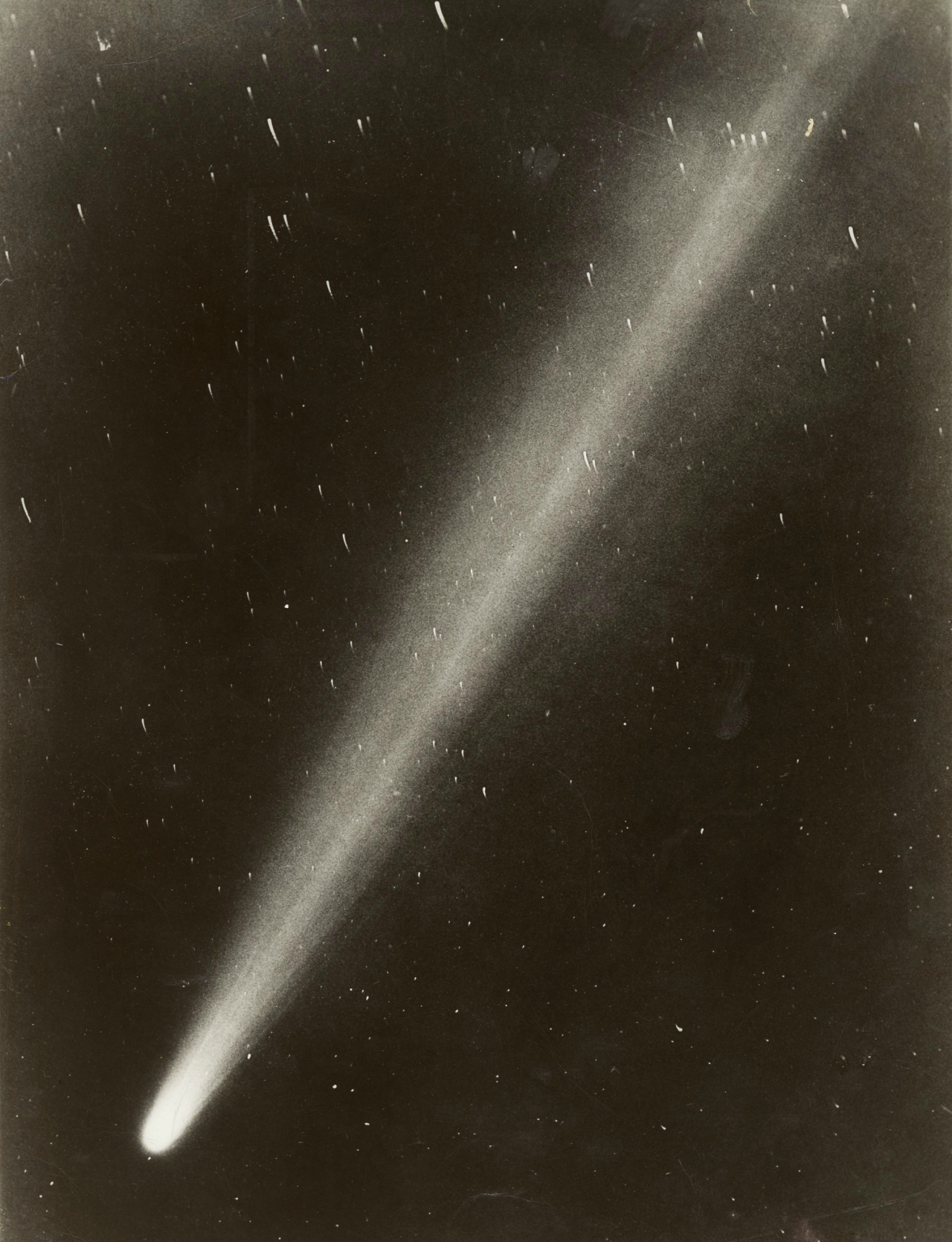 Yerkes Observatory Halleys Comet May 4 1910