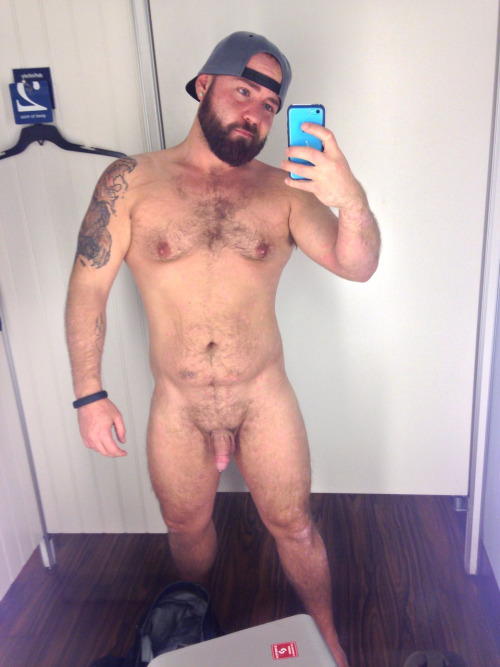 Dressing room jerking