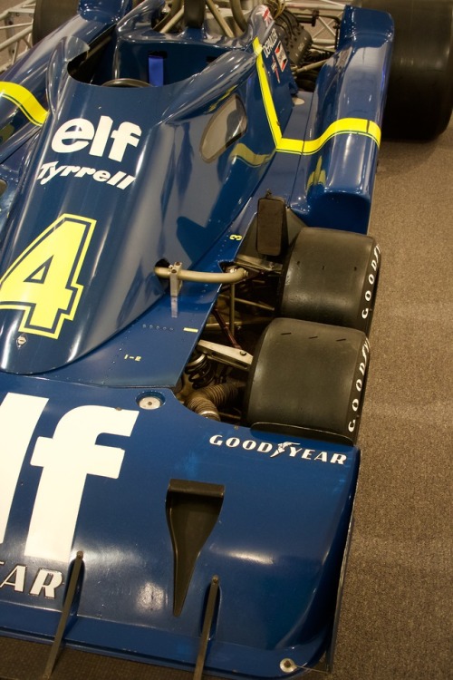 hvybottom:Tyrrell P34...