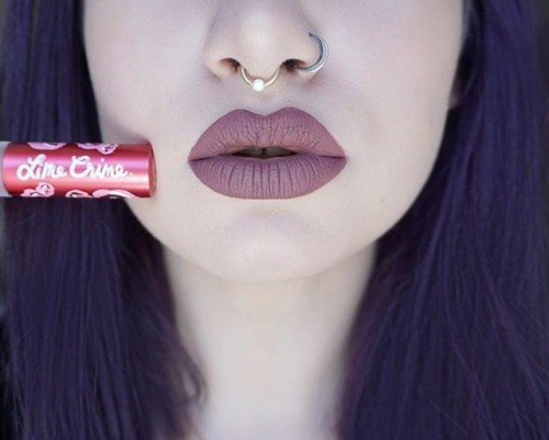 LIME CRIME VELVETINES Lipstick