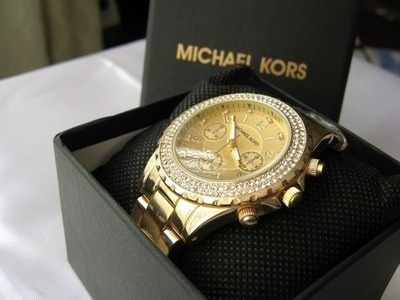 mk watch series 2