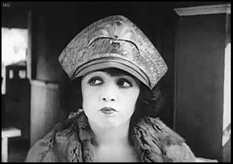 fyeah-haroldlloyd: “ Bebe Daniels gets vampy in her awesome headdress - “Hey There” (1918) ”