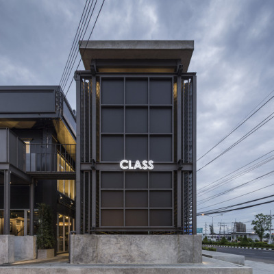 CLASS Cafe Buriram / Sake Architectsph: Chalermwat Wongchompoo