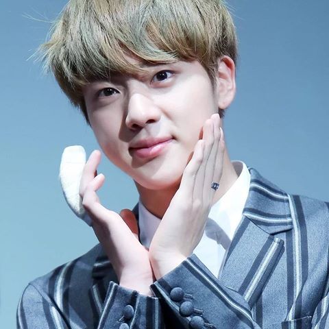 Bangtan Obssesions — Jin’s fingers