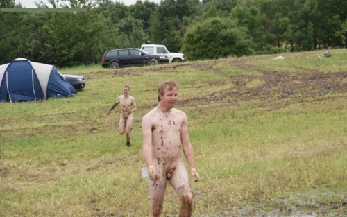 Gettin’ Dirty …. Such fun!Follow me at:...