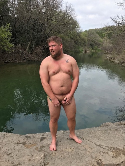 Southwestern Ontario Nude Bear, BBW & Chubbies.