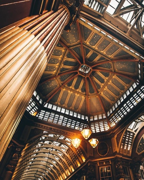 Look at that roof! (at Leadenhall Market)