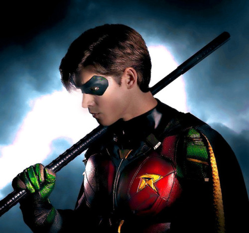 DCedit dickgraysonedit Dick Grayson brentonthwaitesedit Brenton Thwaites Robin Cool costume! titans tv show Myedits