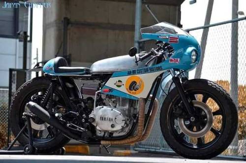 #yamaha #xs650 #bratstyle #caferacer #anbucustoms...