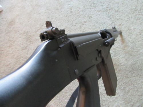 dirge-for-a-madman:The latest addition to the family! FN FAL...