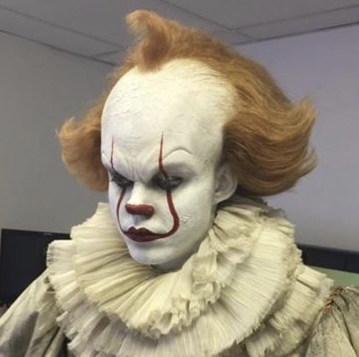 Pennywise The Dancing Clown Makeup - Mugeek Vidalondon