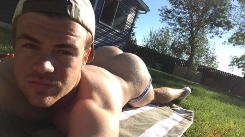 thedaddywolf:Dat Ass !