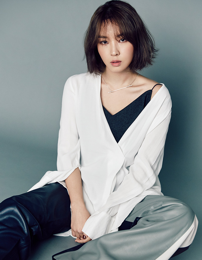 Jiyoon (4Minute) - Grazia Magazine February Issue... - Korean photoshoots