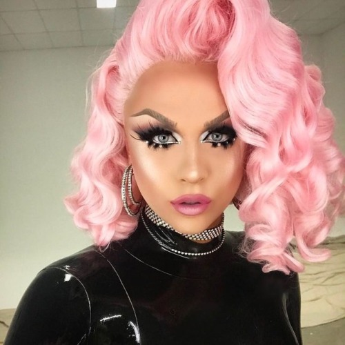 angelicmattel:bubblegum bitch ♡