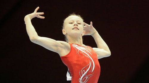 russianglitter:Viktoria Listunova FX - 2018 Russian Junior...