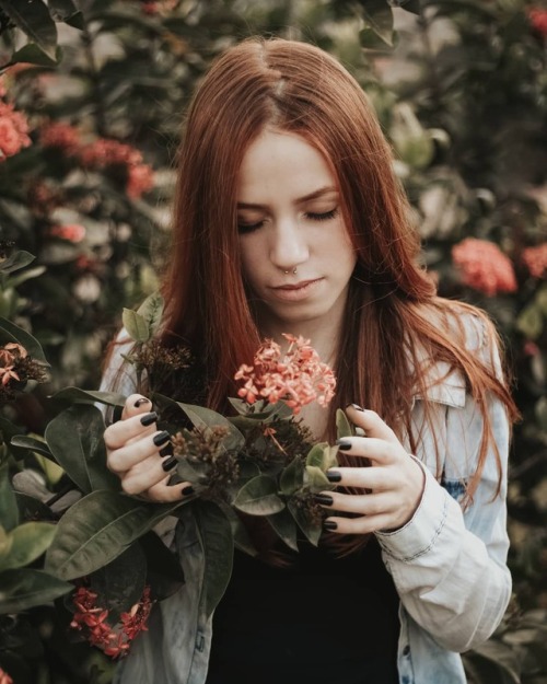 photogrist:Gorgeous Beauty and Cinematic Female Portraits by...