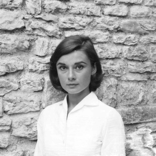 rareaudreyhepburn:Audrey Hepburn photographed during the...