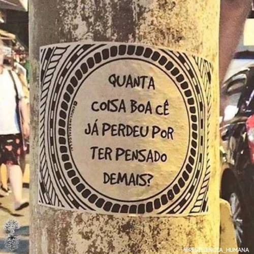 frasespoesiaseafins:via Resiliência Humana