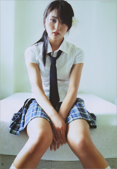 Asian schoolgirl gets tied
