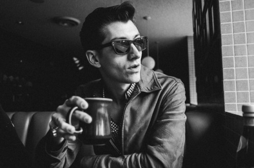 dracvlateeth: Alex Turner, Hollywood CA, 2012 by Zackery...