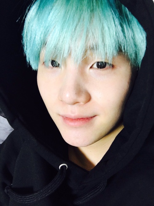 holykimtae:min yoongi the king of selcas