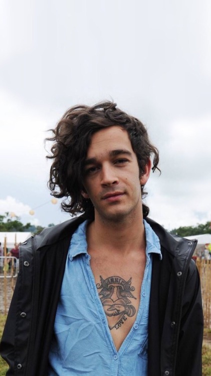 fakelocks:Matty healy •Please like/reblog. Don’t repost...