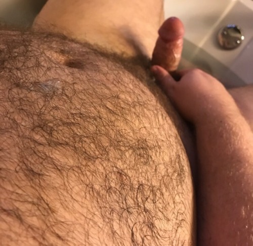 chubbyandbears:Hot bear