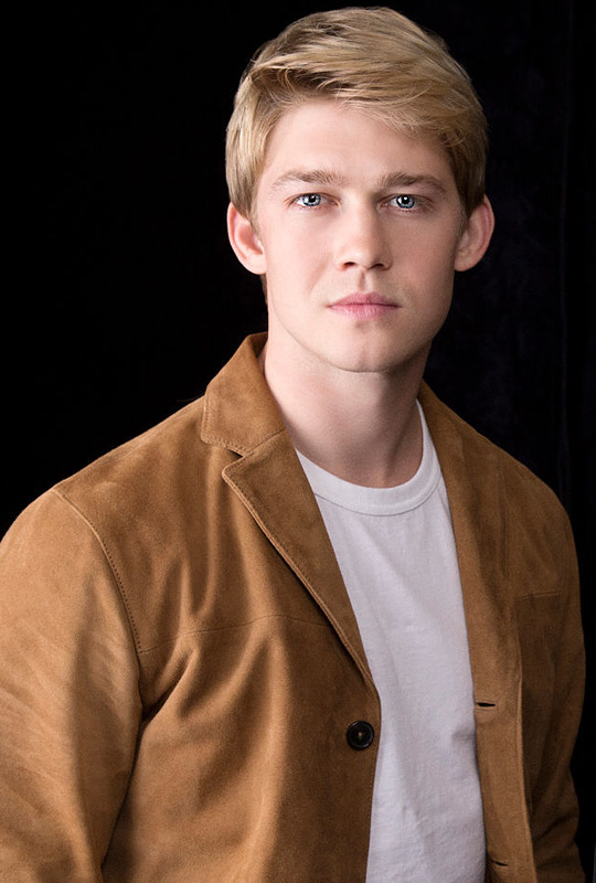 joe alwyn daily