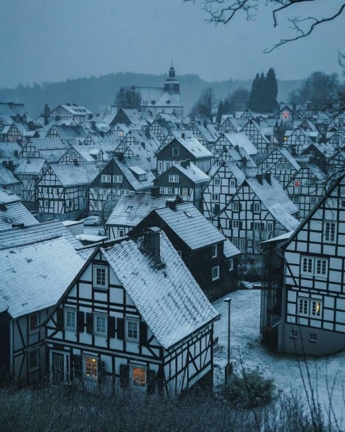 somewhere-in-tinaland