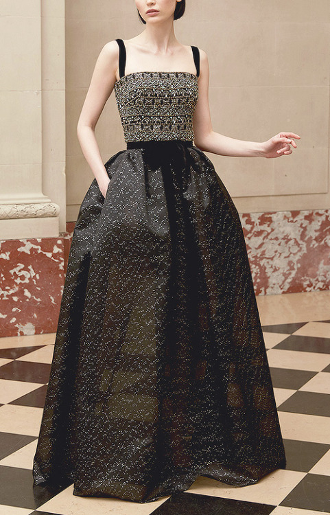 evermore-fashion:Reem Acra Fall 2019 Ready-to-Wear Collection