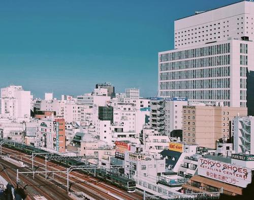 japanpix:Clear day in Tokyo