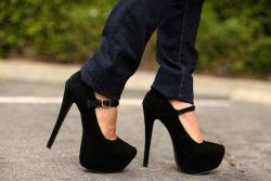 @5 Inch Heels Blog