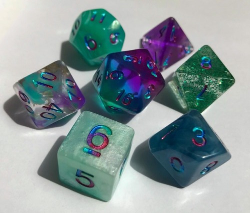 battlecrazed-axe-mage:Kraken Dice has started doing Misfit Dice...