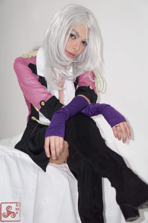 Character: Viktor from Yuri on IceCosplayer:...