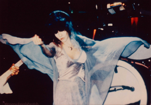 goldduststevie:Request: Stevie performing “Rhiannon” while...