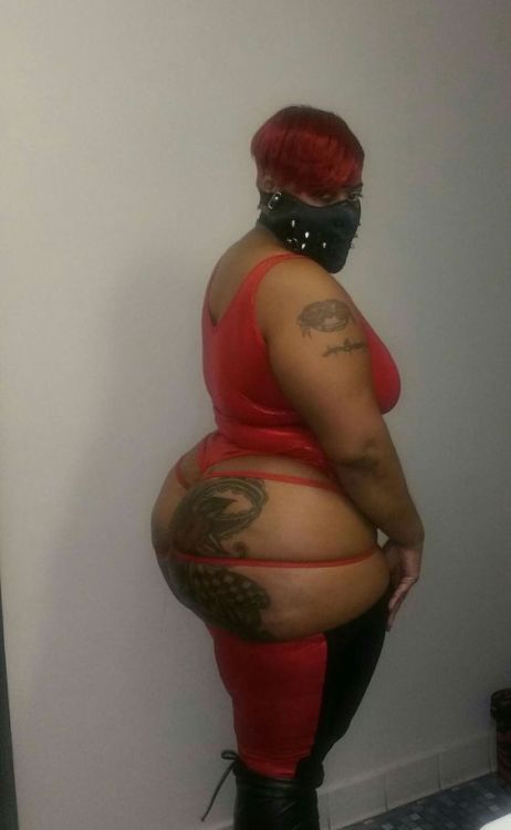 ofthespiritqueen:BBW  stripperBeautiful