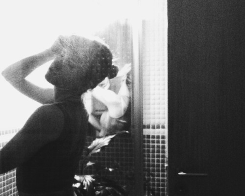 black and white photography digital photography photographers on tumblr ineggshellseas patterns drawing with Light sketch