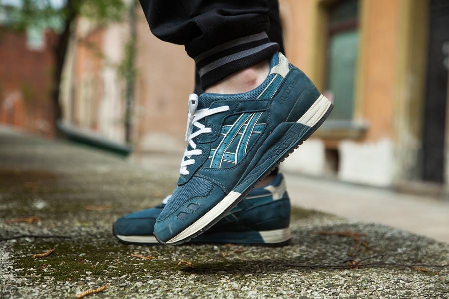 asics navy aqua