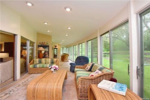 househunting:$859,000/3 br/4675 sq ftBloomfield Hills, MI...