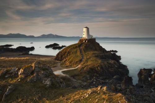 nordicsublime:Welsh lighthouse - artikelmagazin.de