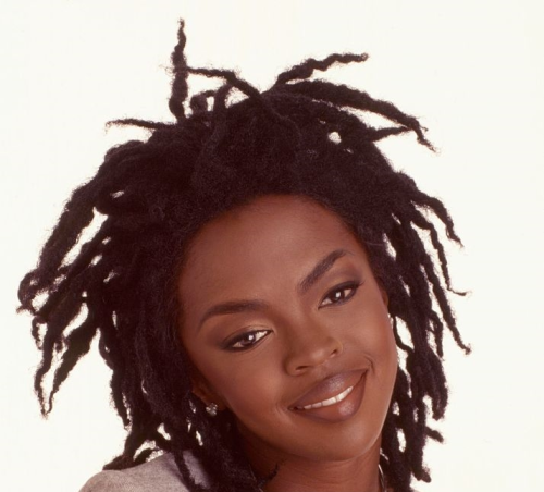 flyandfamousblackgirls:Lauryn Hill (1998)