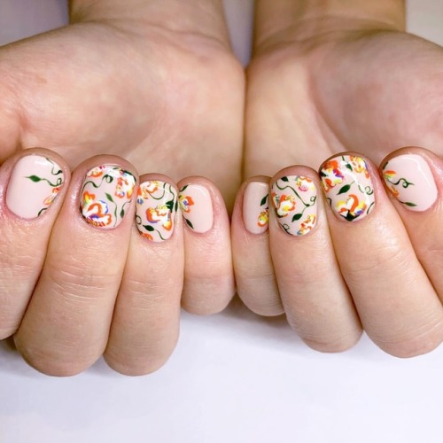 Handpainted @jasonwu inspired embroidered floral nails for...