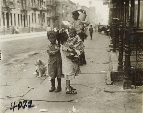 onceuponatown:New York: Children in the streets. Early...