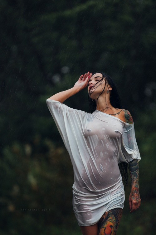 nipploveforfun:imickeyd:summer rain © Igor Egorov